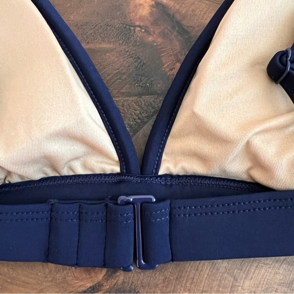 NWT! Old Navy Americana Two-Tone Red & Blue Triangle Bikini Top. Size Large. - Picture 4 of 8